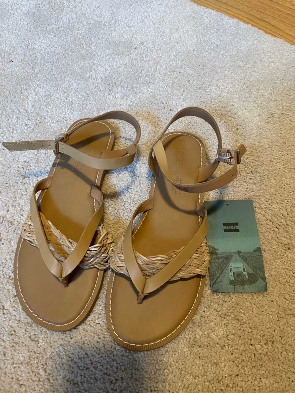 NWT! TOMS Lexie Flat Ankle Strap Braided Sandal in Honey Tan Vegan Leather
